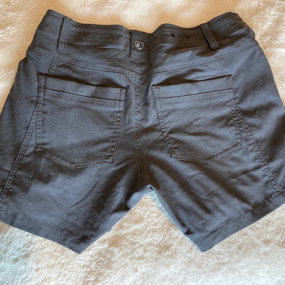 Kuhl women’s TREKR Shorts size 2